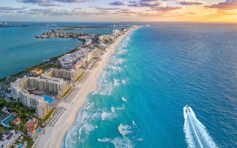Altus Homes By Andiani Travel Cancún Exterior foto